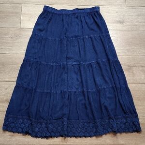 Bobbie Brooks Dark Blue Maxi Skirt,  Ladies Long Maxi Skirts,  Ladies Size Large